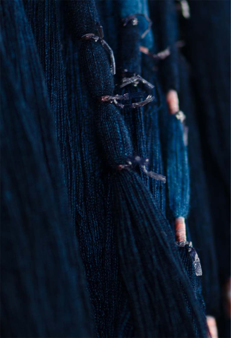 藍染の糸